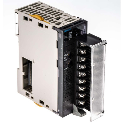 Omron CP1W-MAD42 Analog I/O PLC